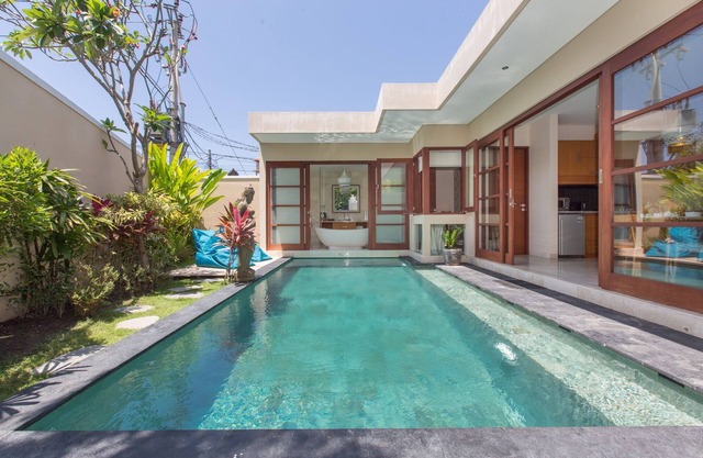 Stunning 2 Bedroom Villa, Near Padma Beach, Legian