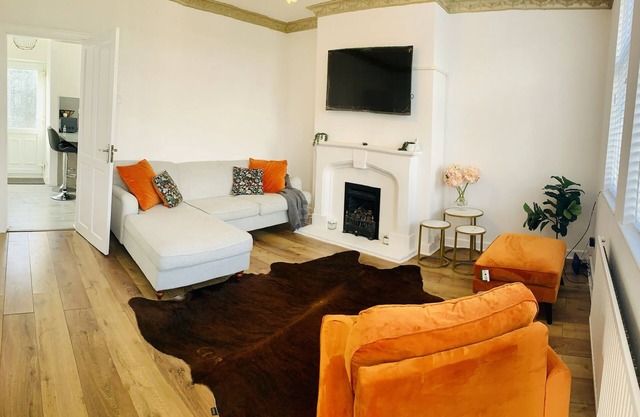 Stunning 3 bed house *contractors dream*