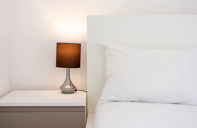 Stunning 3BR Flat in East Village w/Balcony, fits 9