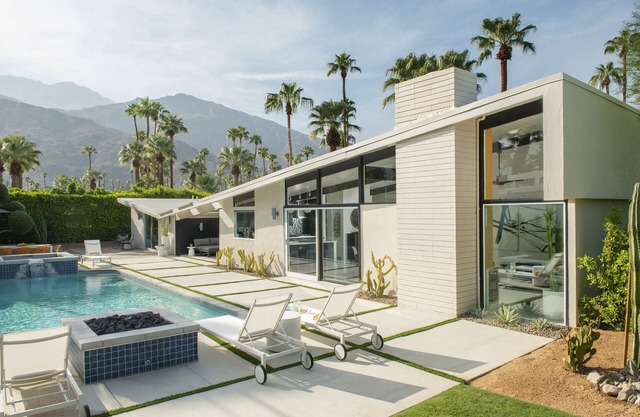 Stunning 4 bed/3 bath/Twin Palms/MCM Masterpiece with Pool/Spa/Fire Feature
