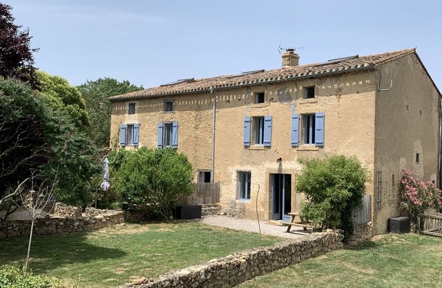 Stunning 4 bedroom country house in quiet village location.