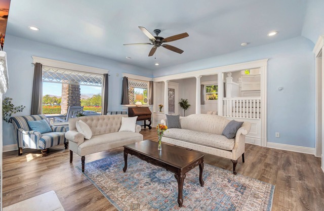 Stunning 4-bedroom home RIGHT Downtown Riverside with parking, WiFi and AC