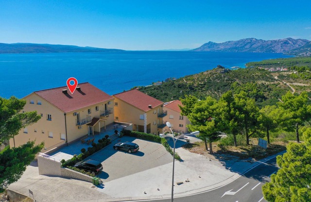 Stunning apartment in Krvavica