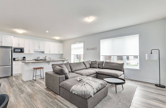 Stunning Blue Mountain ~ Close to Scandinave Spa ~ Collingwood