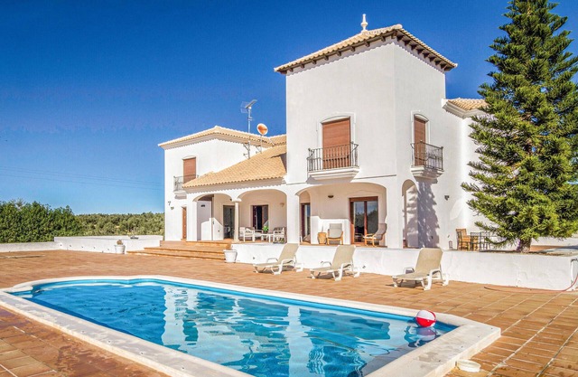 Stunning home in Villanueva de Algaidas