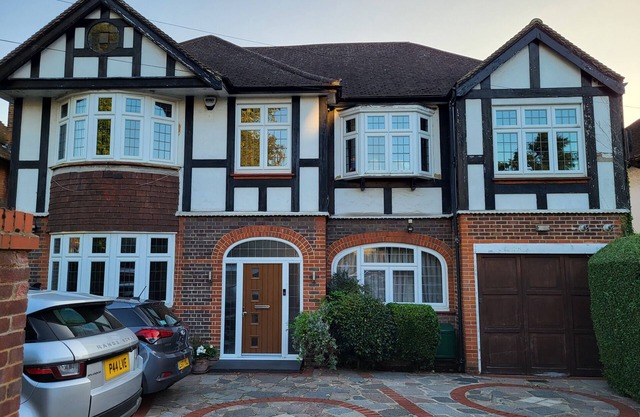 Stunning five bedroom detached house