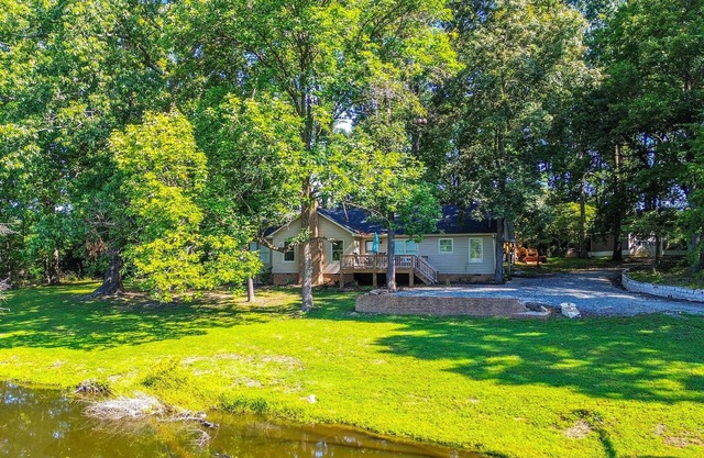 Stunning Greensboro Home w/Deck & Pond View!
