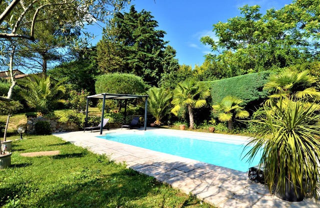 Stunning home in St Privat des Vieux