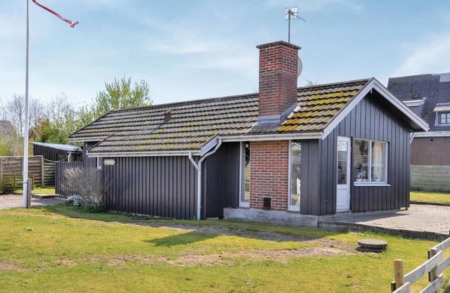 Stunning home in Broager with kitchen