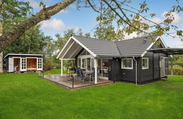 Stunning home in Kalundborg with WiFi