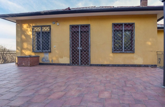 Stunning home in Linguaglossa with WiFi
