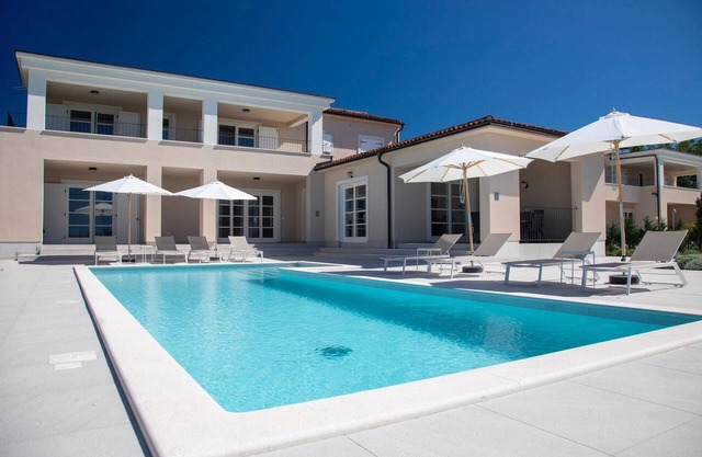 Stunning home in Svetvincenat