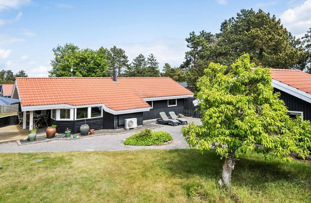 Stunning home in Slagelse with WiFi