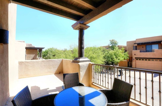 Stunning home on the 8th green of North Troon in Scottsdale Arizona