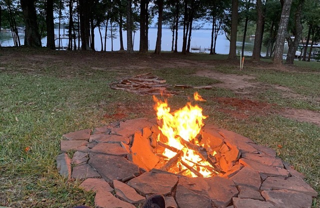 Stunning Lake Views, Family/Pet Friendly, Private Dock