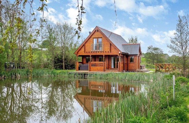 Stunning lodge built on the edge of the lake.