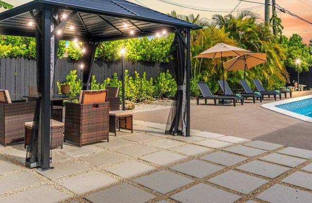 Stunning Miami Heated Pool House - Perfect Gateway