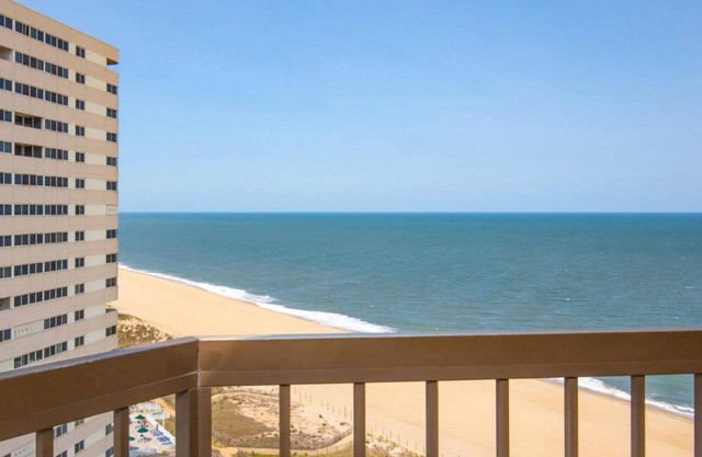 Stunning Ocean View Stay w/Balcony | Outdoor Pool Access | Beach Getaway