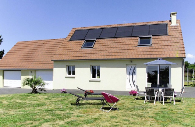 Stunning private villa for 6 people with WIFI, TV, patio, pets allowed and parking