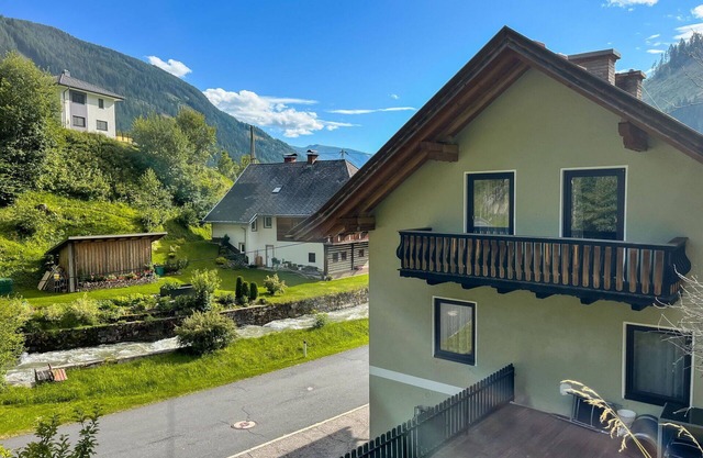 Stunning private villa for 12 guests with WIFI, TV, balcony, pets allowed and parking