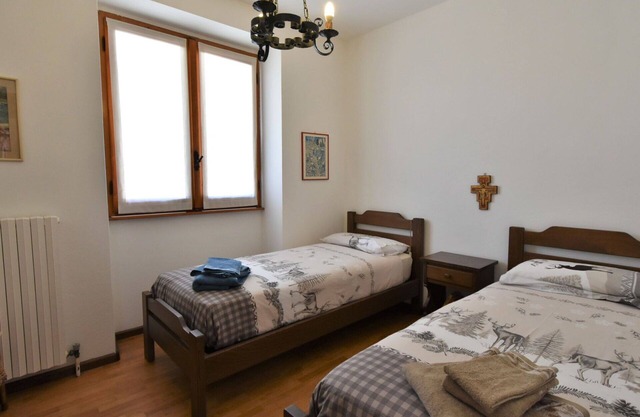 Stunning private villa for 6 guests with WIFI, TV and terrace