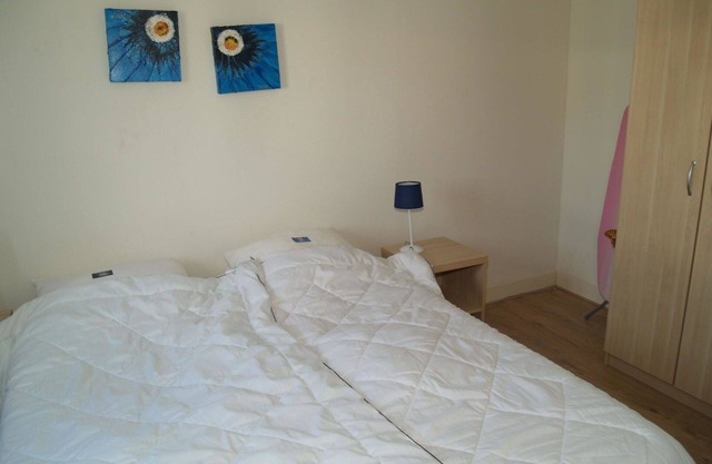 Stunning private villa for 4 guests with WIFI, pool, TV and terrace