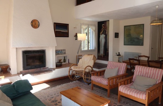 Stunning private villa for 4 people with WIFI, TV, terrace and parking