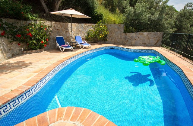 Stunning Rural Apartment With Private Pool, full AC and Panoramic Sea View