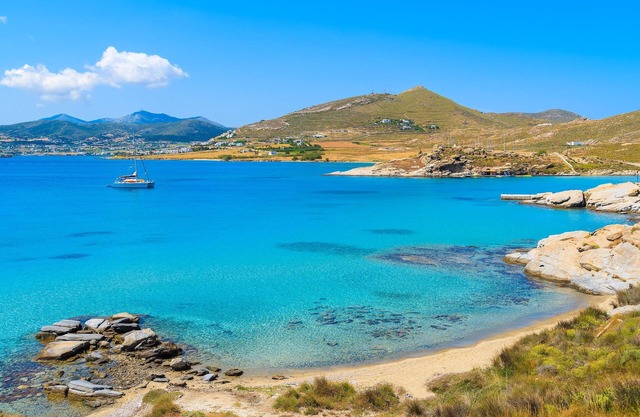 Stunning Santorini Villa | Villa Erebus | 3 Bedrooms | Private Pool | Modern Furnishing | Close to Beach | Exo Gialos