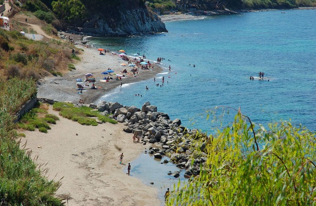 Stunning sea views and truly top range garden. Private path to gorgeous beach