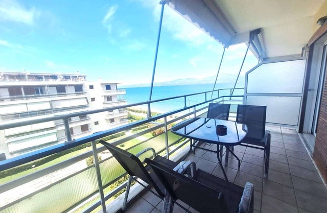 Stunning Sea View Apartment in Oropos