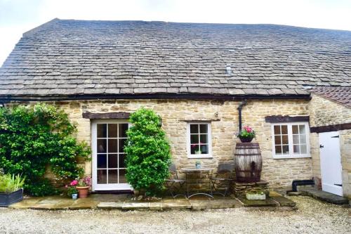 Stunning stone cottage on Bath's doorstep