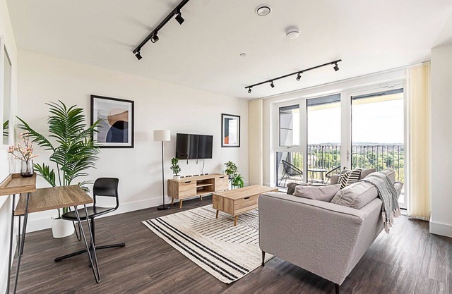 Stunning Studio Apartment