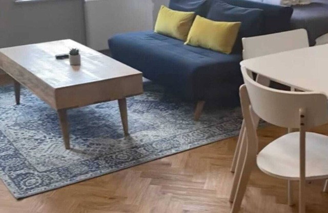 Stunning Studio Flat w/Picturesque View - Bath!