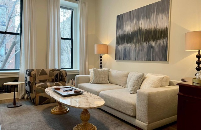Stunning Suite 2 @ Hotel Nemo Downtown