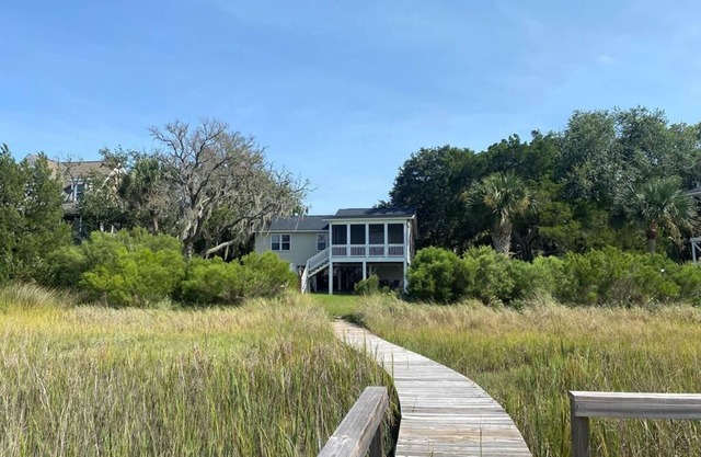 Stunning Sunsets;Private Dock; Expansive Marsh & Creek Views; Minutes to Beach Access; WiFi