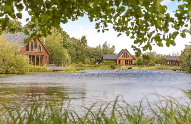 Stunning two storey contemporary lodge on the edge of the lake.