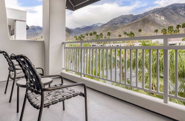 Stunning Views! 2 Serene Suites | Outdoor Swimming Pool w/ Waterslides