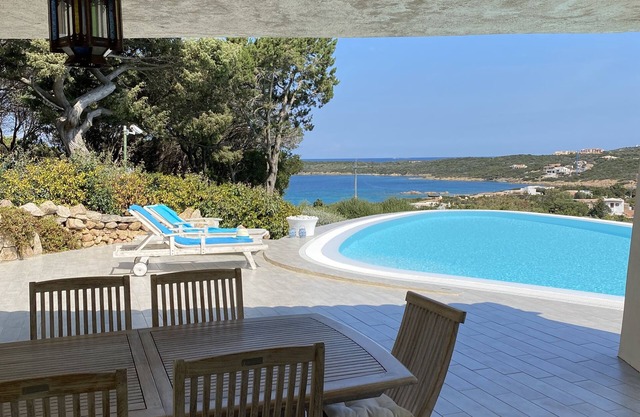 Stunning Villa with pool for exclusive use, near the sea in Porto Cervo
