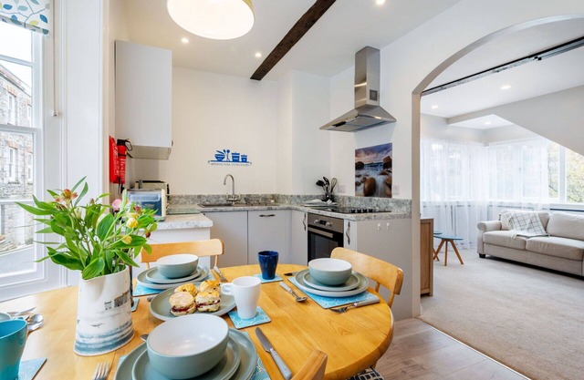 Stunning villa for 4 people with WIFI, TV and parking