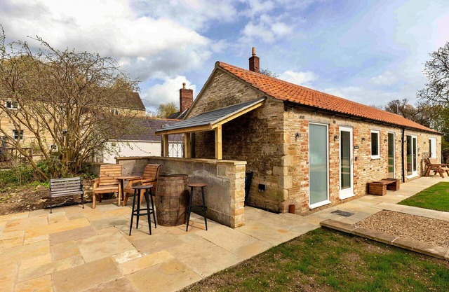 Stunning villa for 2 guests with WIFI, terrace and pets allowed