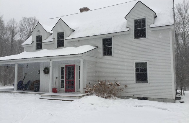 Stunning VT Farmhouse minutes to Stratton/Bromley