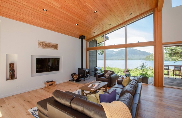 Stunning West Coast Waterfront Luxury Home