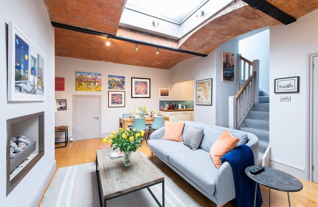 Stylish 1 Bedroom Mews Apartment Near Hyde Park