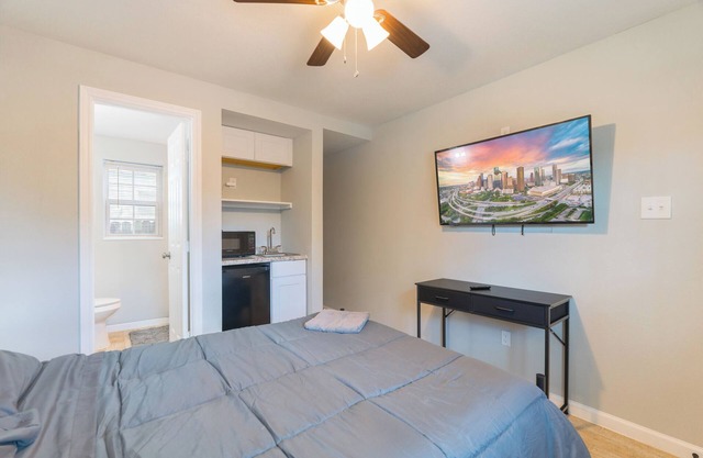 Stylish 1BR APT | Downtown Houston