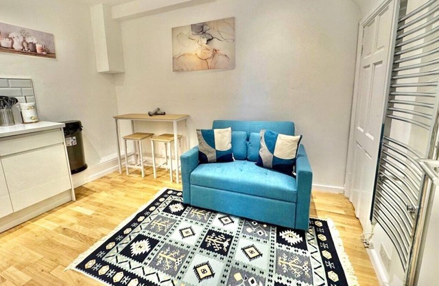 Stylish 1BR Flat w/Sofa Bed in Trendy Peckham