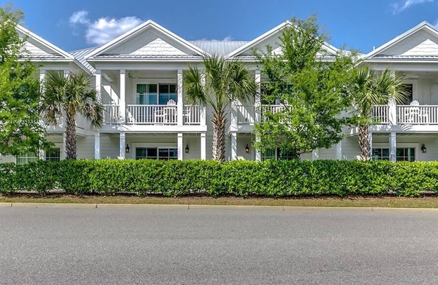 Stylish 2 Bdrm Villa in Salt Creek Perfect Getaway