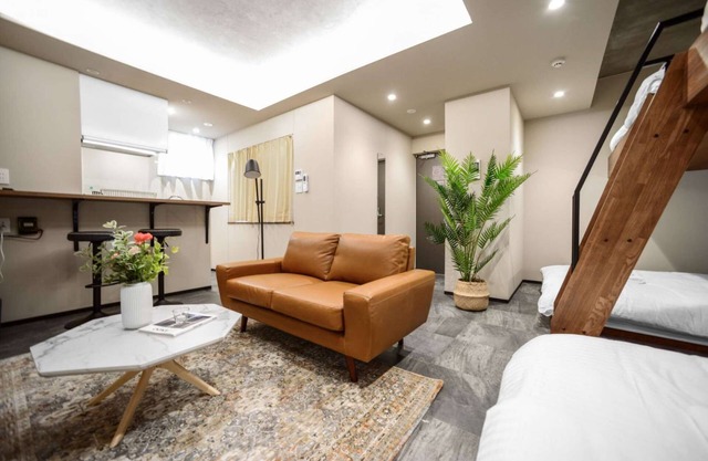 Stylish and homey space! // Alt Stay Azabudai 202