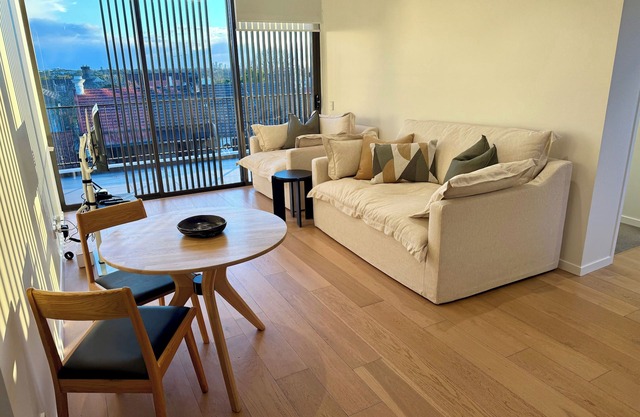 Stylish and Quality Modern One-Bed Apartment