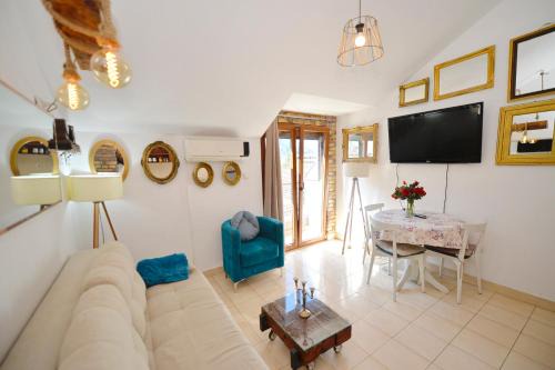 Stylish apartment 22